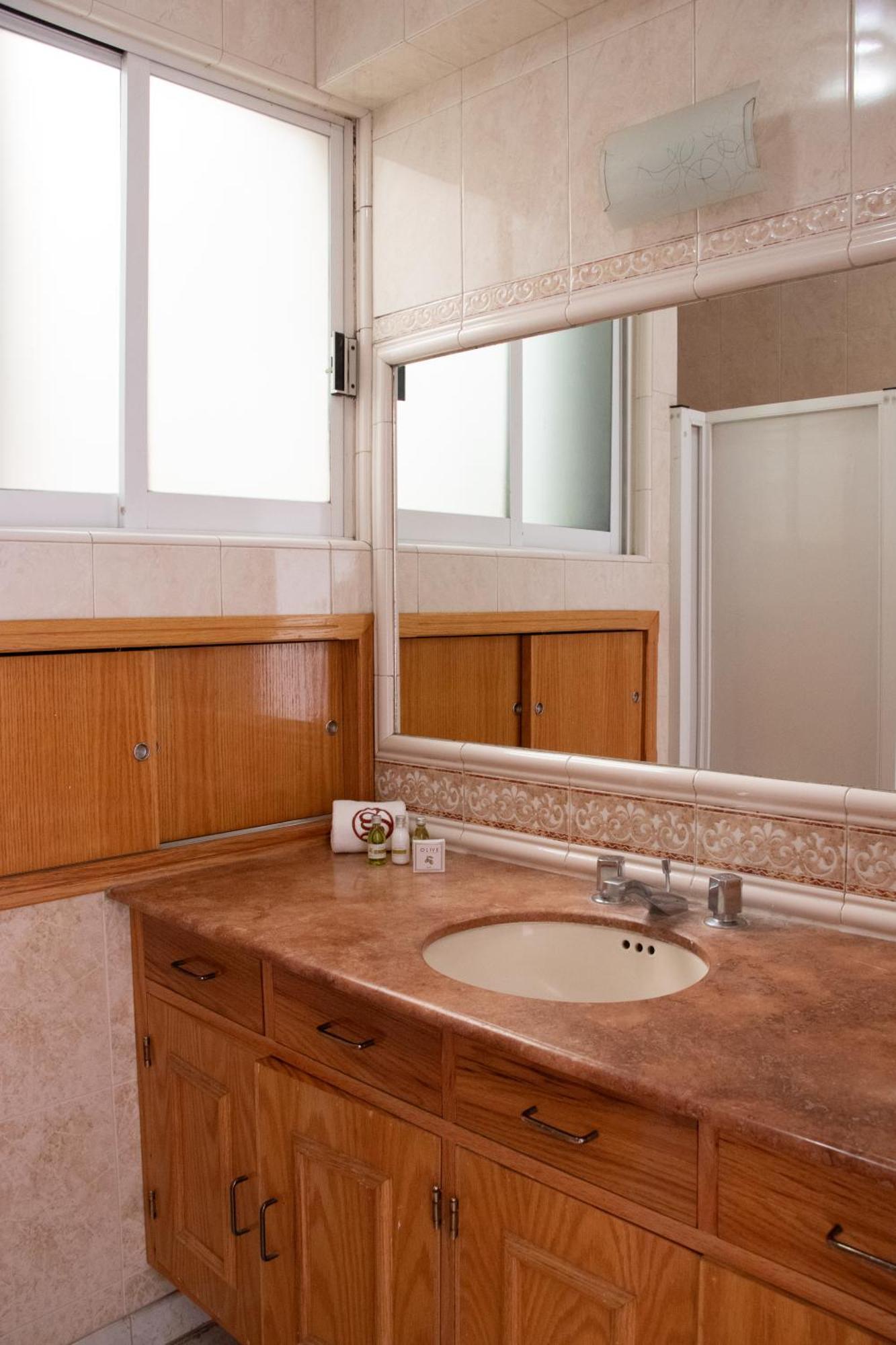 Suites Sevilla ปวยบลา ภายนอก รูปภาพ
