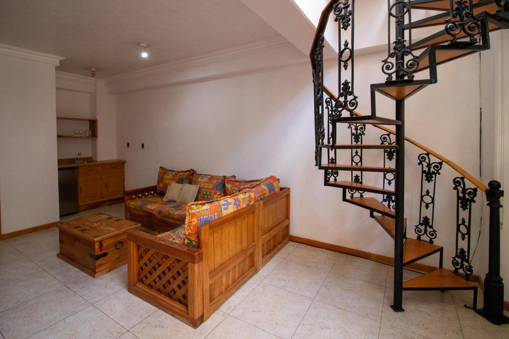 Suites Sevilla ปวยบลา ภายนอก รูปภาพ